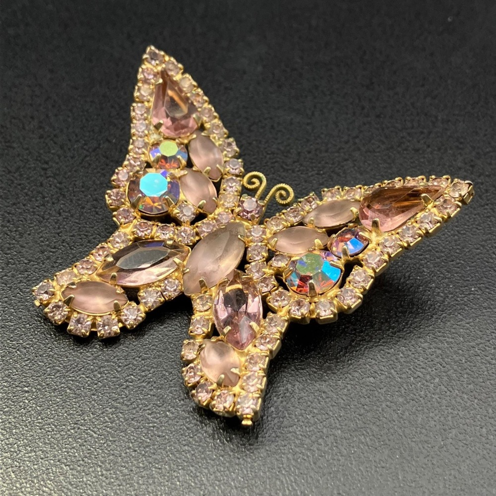 Signed Weiss Butterfly Brooch Pink Frost AB Rhinestone Gold Tone 1950s - Picture 2 of 9
